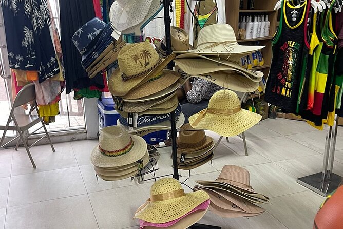 Scuba Diving and shopping on the Hipstrip. - Should you book Moulton tours for Montego Bay scuba and Hipstrip shopping?