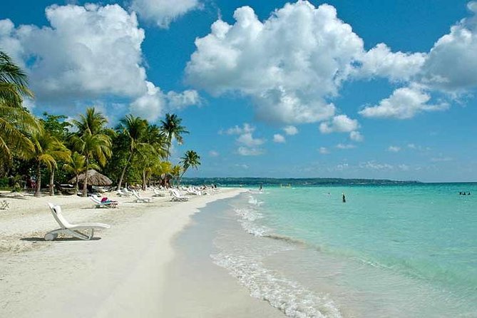 Seven Mile Beach and Rick’s Cafe Private Tour - Key things to know before you go