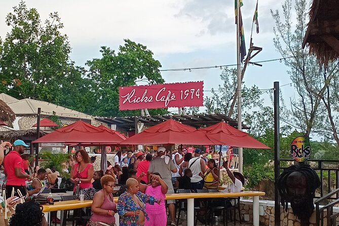 Seven Miles Beach in Negril and Ricks Cafe from Montego Bay - Key points before you go