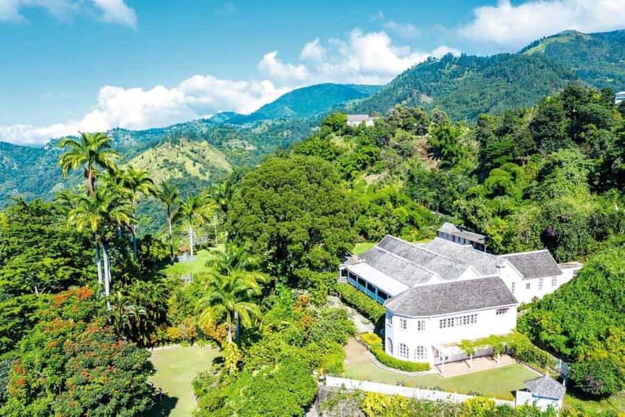 Shared/Private Full Day Blue Mountains Tour -Top Attractions - The Bob Marley Museum: Discs, Outfits, and Instruments