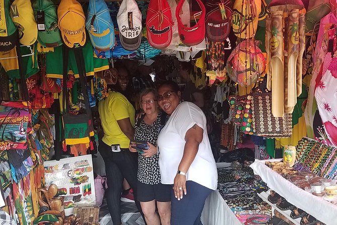 Shopping From Ocho Rios Hotels - Handling Sales Pressure Without Killing the Fun