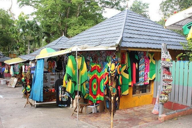 Sightseen tour and Souvenir shopping with private transportation in Montego Bay - How the 2.5 Hours Really Works (and When to Add an Extra Hour)
