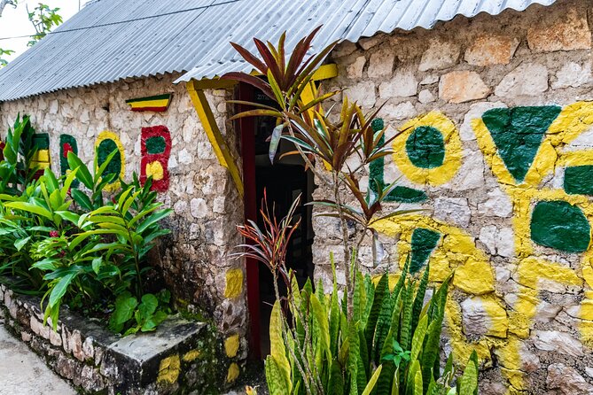 The Essential Bob Marley Tour: Visit His Home and more - Key highlights before you go