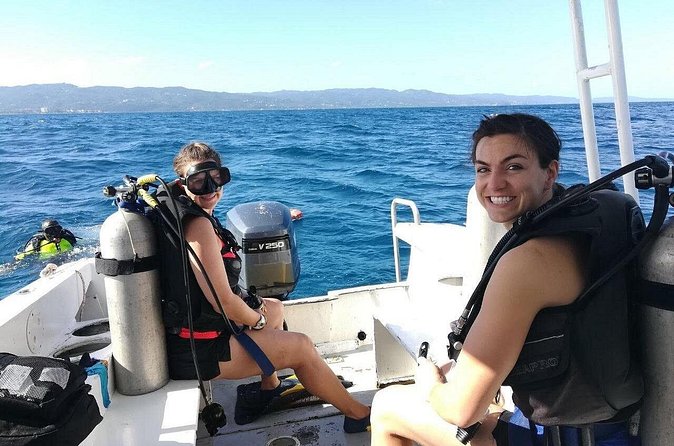 Two Tank Dive in Montego Bay w/Certified Divers - Price and value for a 2-hour two-tank outing